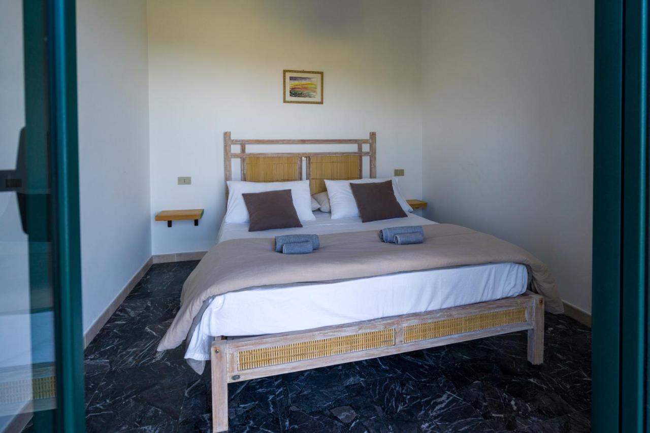 Borgo Canneto Rodi Garganico Bagian luar foto