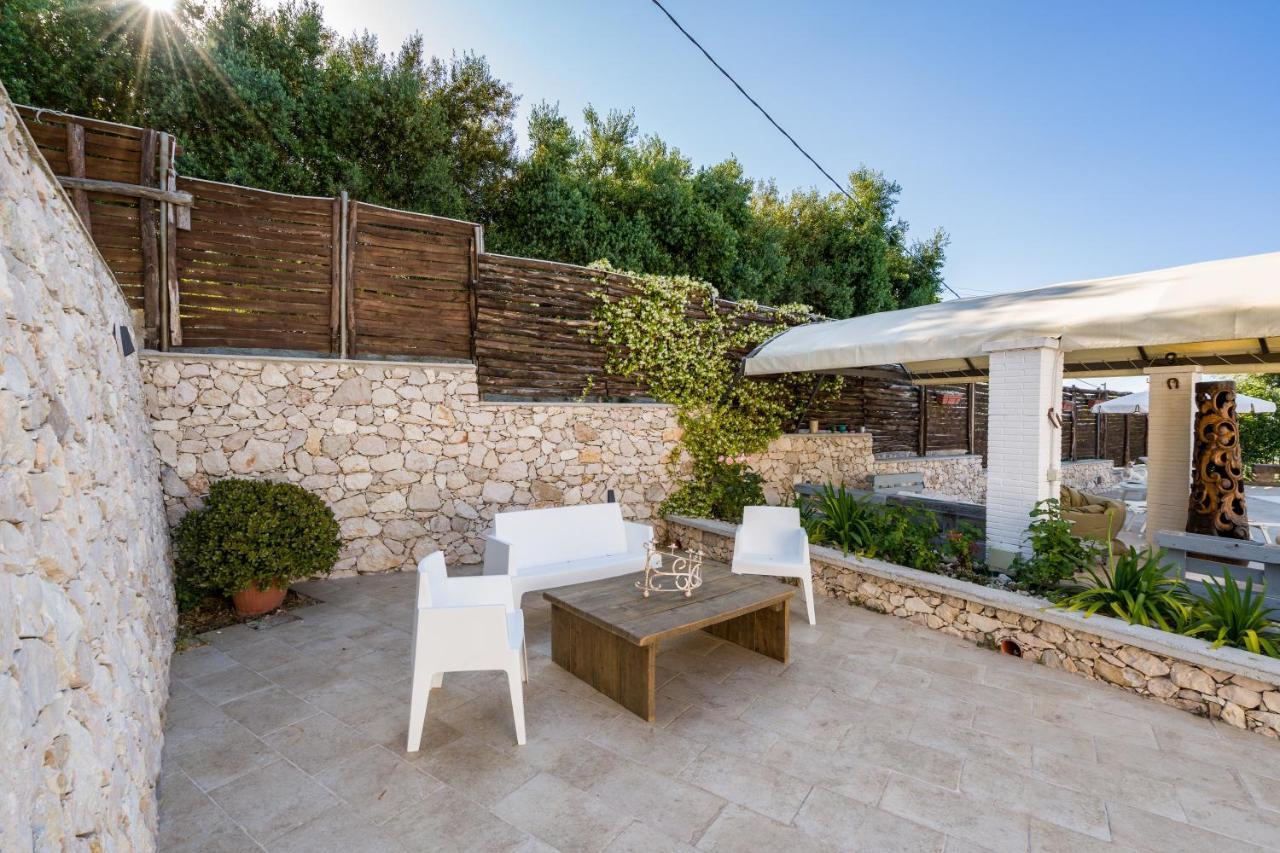 Borgo Canneto Rodi Garganico Bagian luar foto