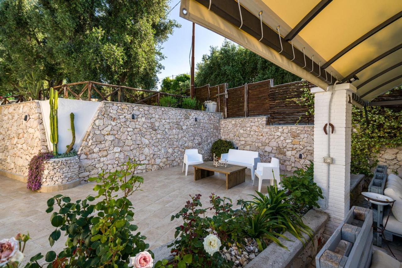 Borgo Canneto Rodi Garganico Bagian luar foto