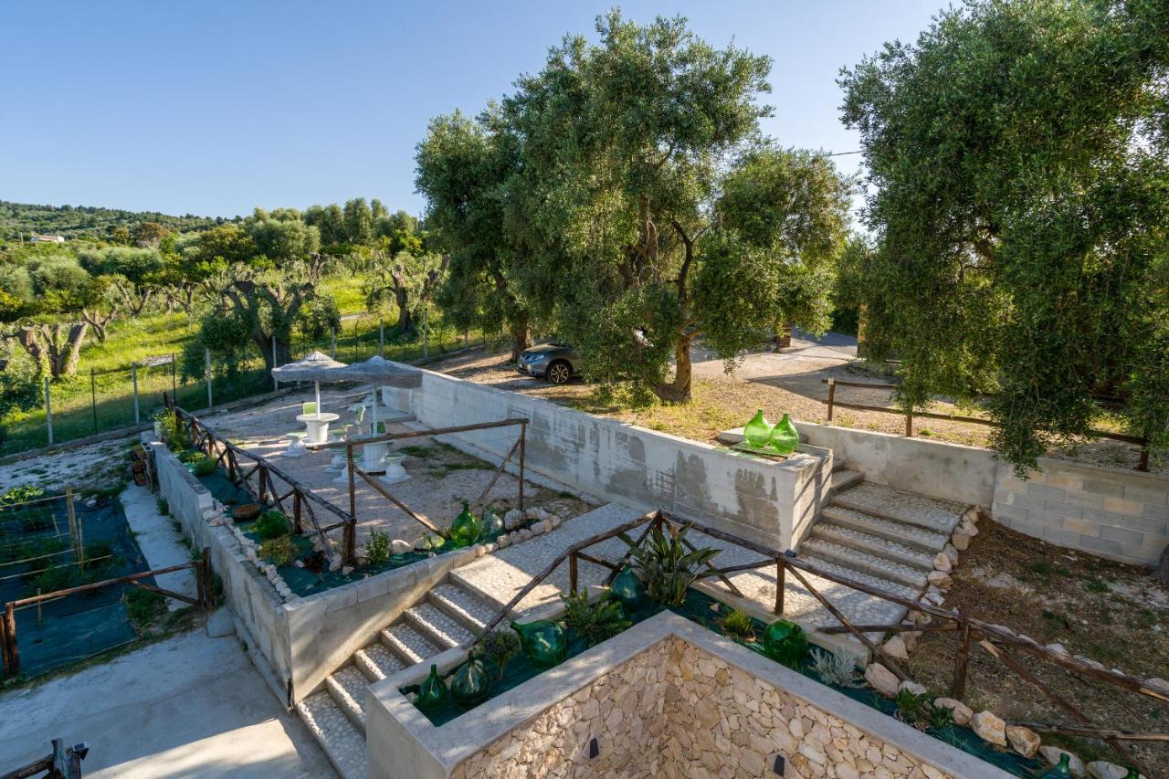 Borgo Canneto Rodi Garganico Bagian luar foto