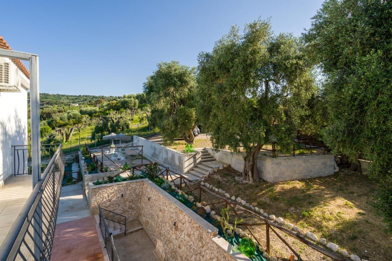 Borgo Canneto Rodi Garganico Bagian luar foto