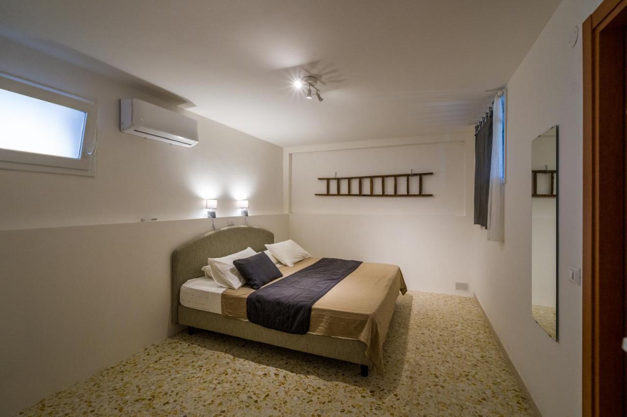 Borgo Canneto Rodi Garganico Bagian luar foto