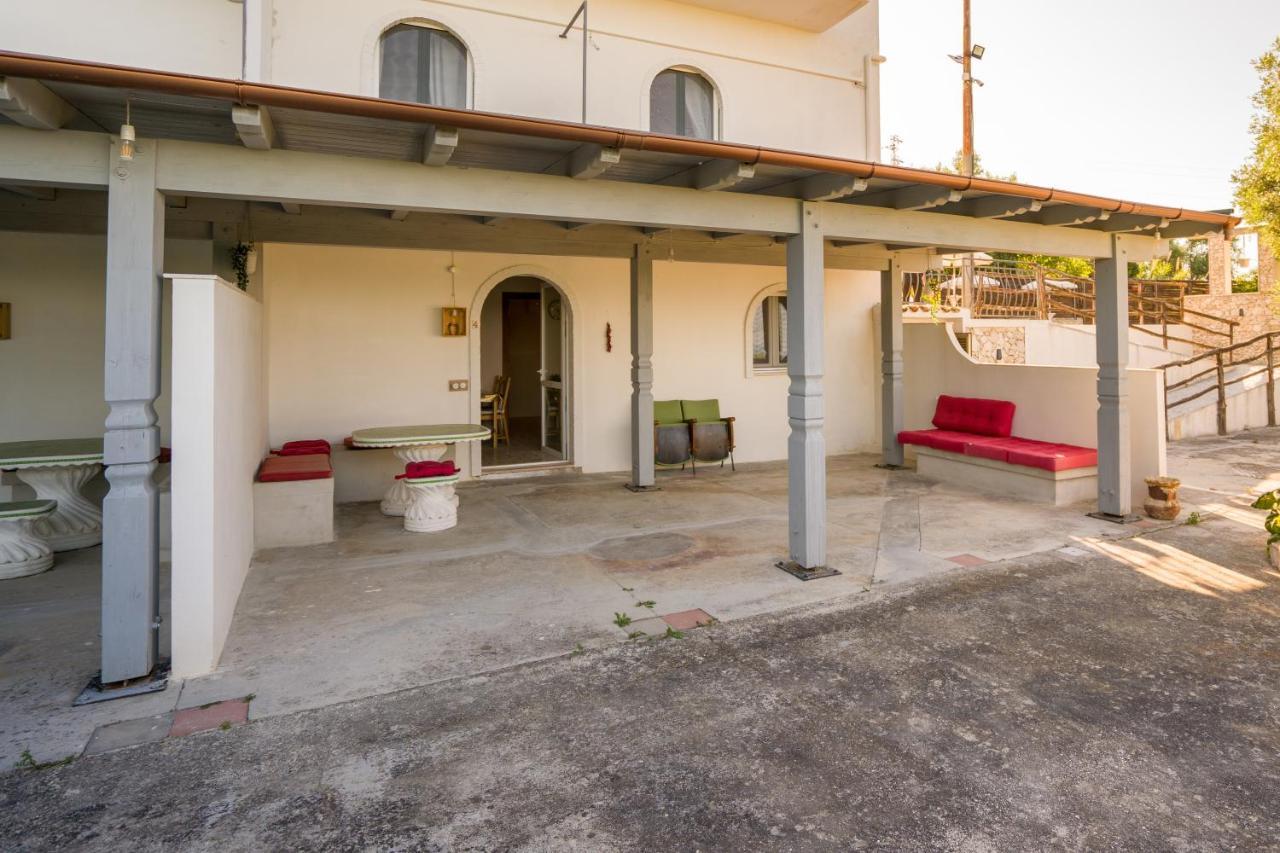 Borgo Canneto Rodi Garganico Bagian luar foto