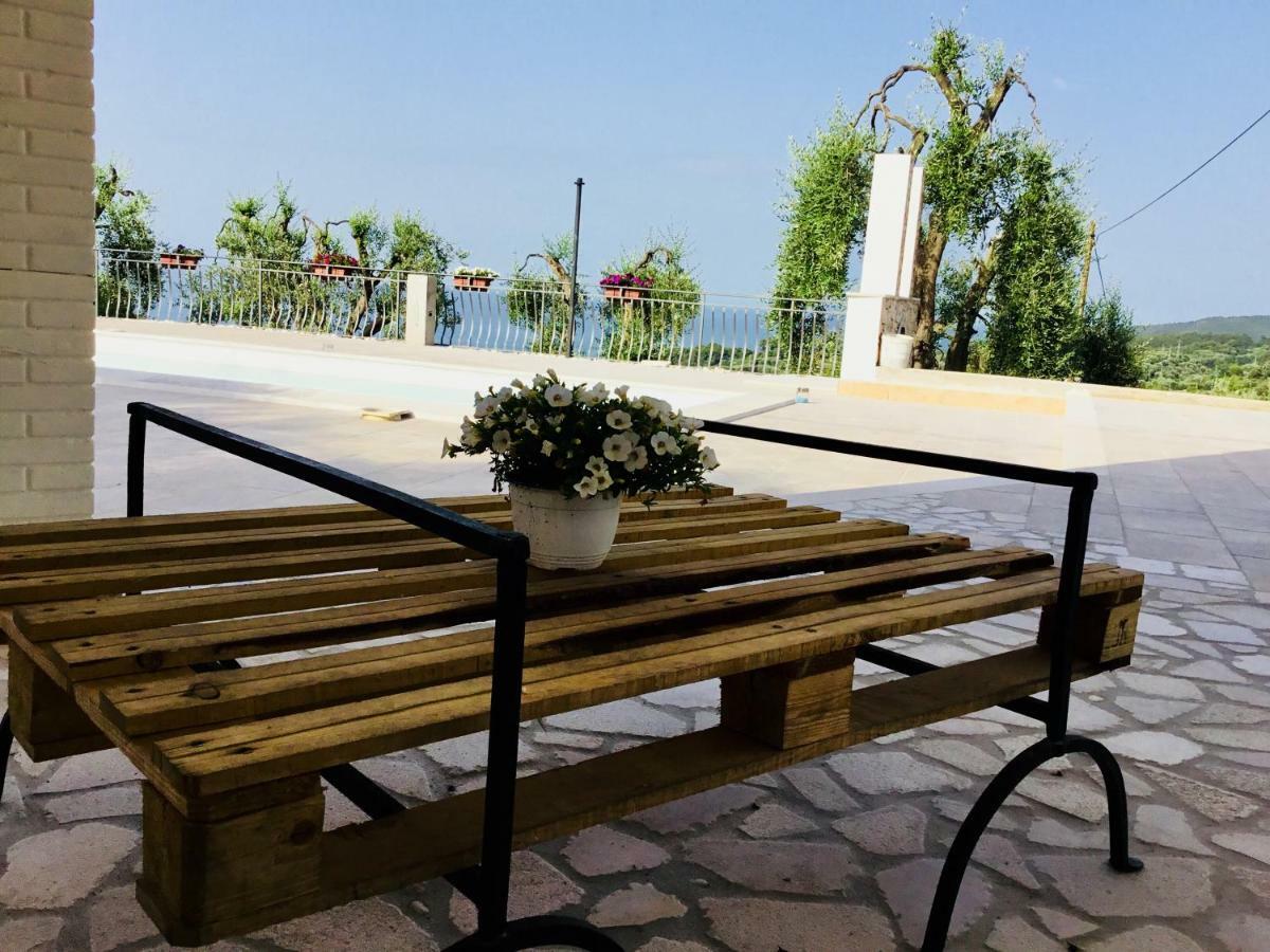 Borgo Canneto Rodi Garganico Bagian luar foto