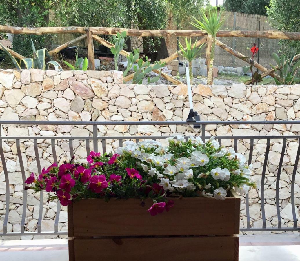 Borgo Canneto Rodi Garganico Bagian luar foto