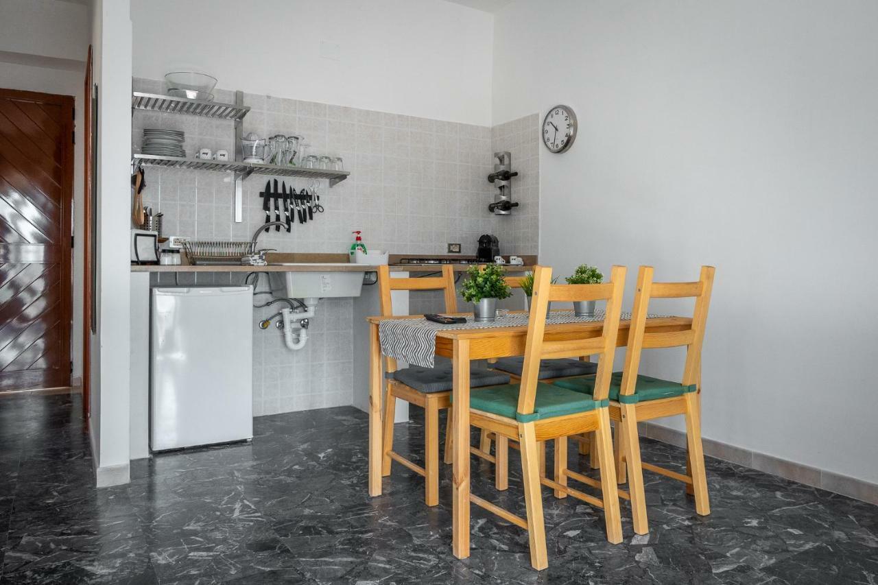 Borgo Canneto Rodi Garganico Bagian luar foto