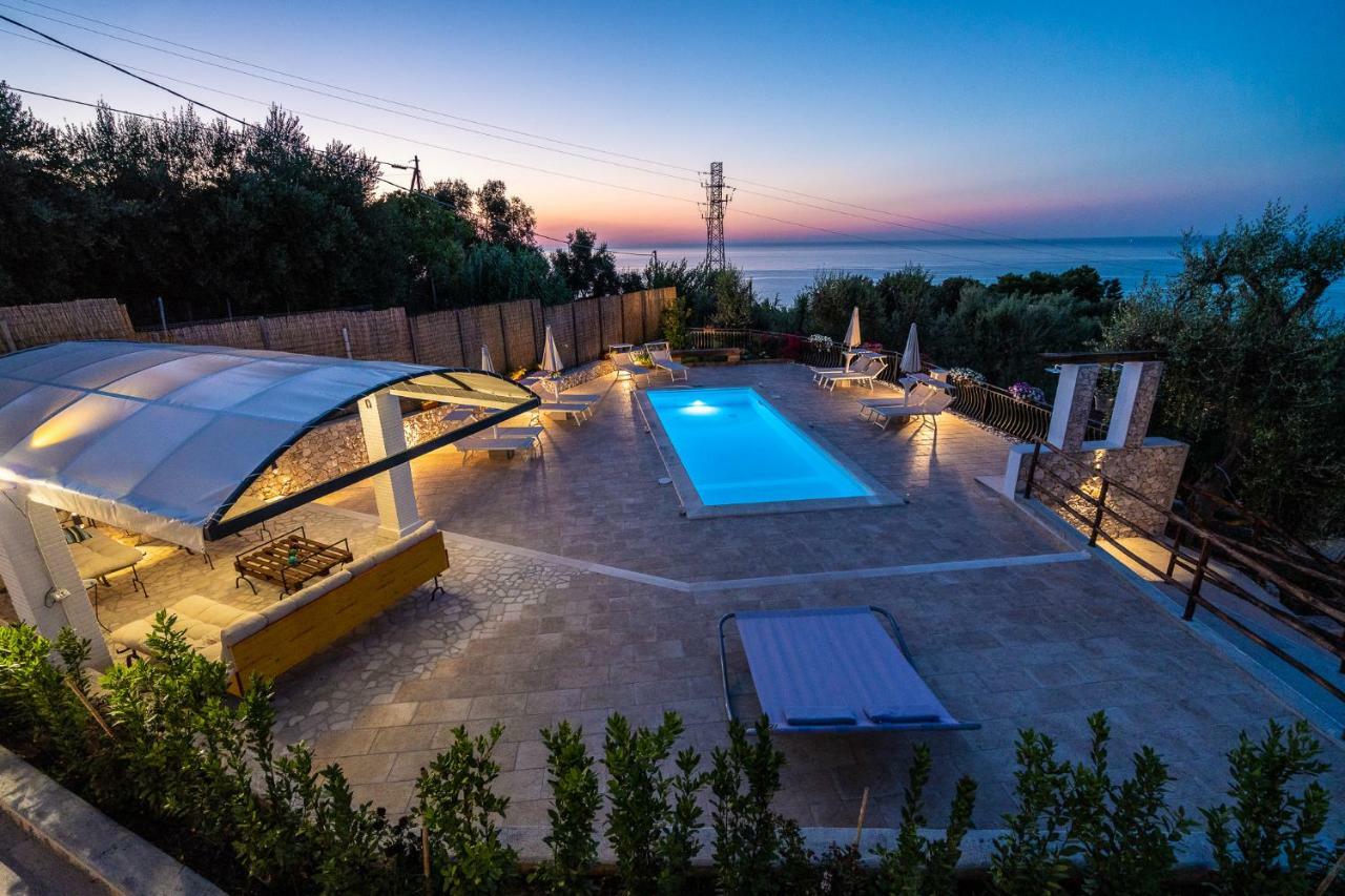 Borgo Canneto Rodi Garganico Bagian luar foto