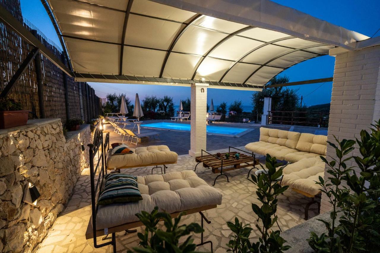 Borgo Canneto Rodi Garganico Bagian luar foto